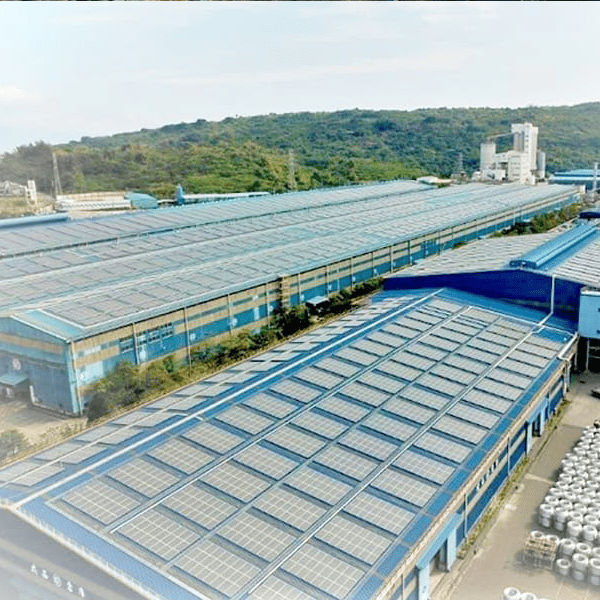 中鋼廠區屋頂型太陽能工程完工圖
